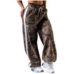 Damen-Jogginghosen Nebbia Oversized sweatpants Power hellbraun LIGHT BROWN CAMO