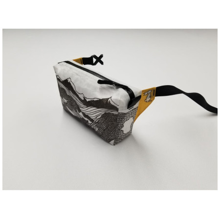 Hüfttasche High Tail Designs Fanny Pack Low Poly