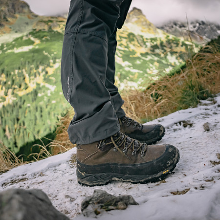 So wählt man die perfekten Wanderschuhe aus