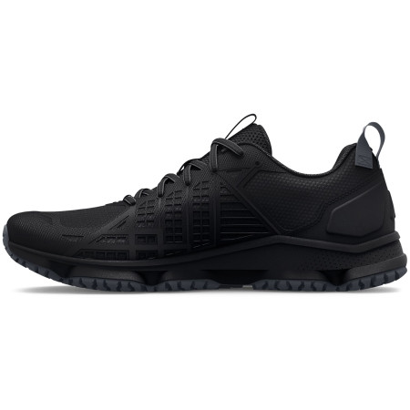 Herrenschuhe Under Armour MG Strikefast