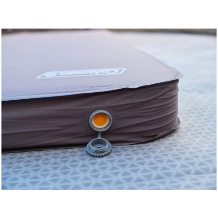 Selbstaufblasende Isomatte Coleman Supercomfort 12 double