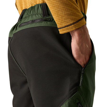 Herrenhose Regatta Questra