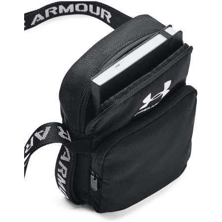 Umhängetasche Under Armour Loudon Crossbody schwarz Black/Black/White