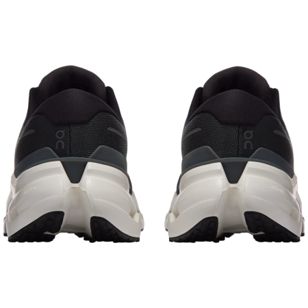 Herren Laufschuhe On Running Cloudrunner 3