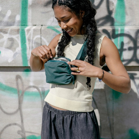 Umhängetasche Peak Design City Sling 2L