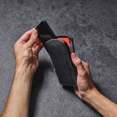 Hülle für Dokumente LifeVenture RFID Phone Wallet