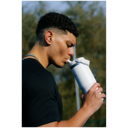 Thermotasse Stanley Tumbler Flip Straw 2.0 890 ml