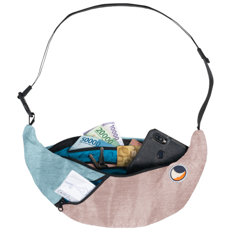 Hüfttasche Ticket to the Moon Upcycled Sling Bag rosa/blau Peach / Cloud