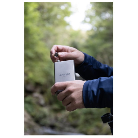 Flachmann Vango Titanium Hip Flask 120ml
