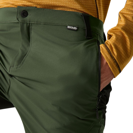 Herrenhose Regatta Questra