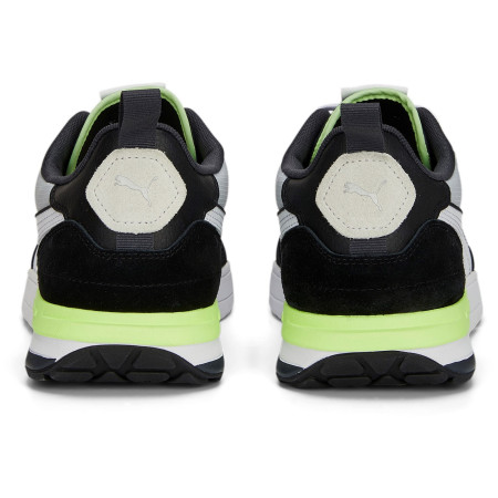 Herrenschuhe Puma R22